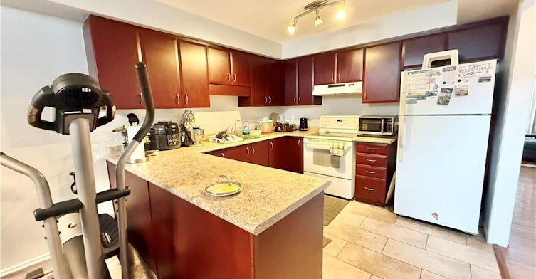 22 Madeleine Street, Kitchener, ON, N2R 1V5 - 4