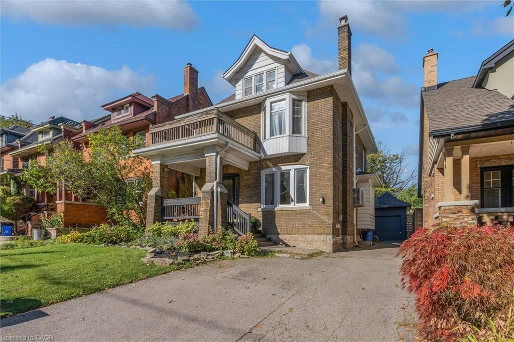 52 Fairmount Avenue, Hamilton, ON, L8P 3Z5