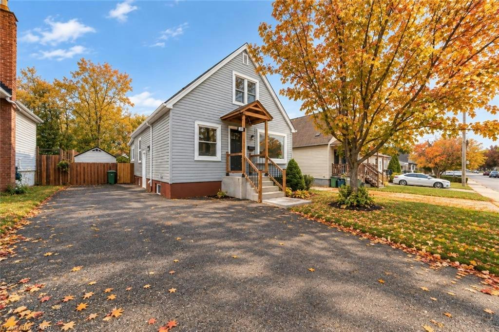 294 East 28th Street, Hamilton, ON, L8V 3J3