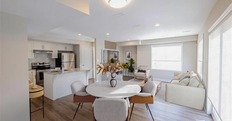 2-19 King Street W, Hamilton, ON, L8G 1H1 - 3