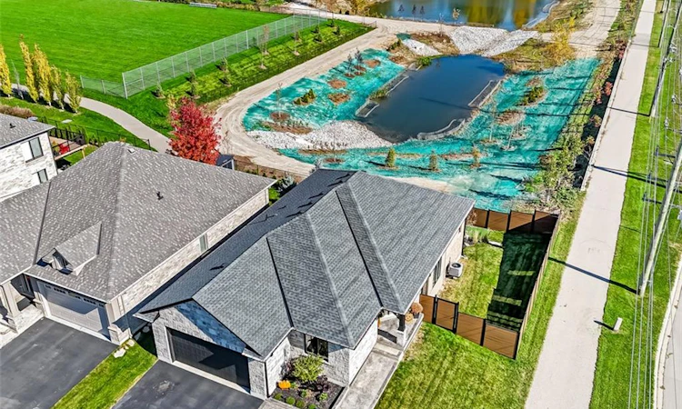 30 Whiting Drive
