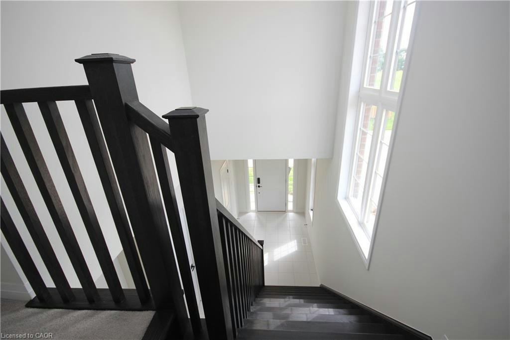 1 Dresser Lane, Hamilton, ON, L9K 0K1 - 18