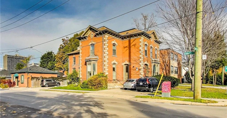 2-102 West Avenue, Hamilton, ON, L8N 2S3 - 2