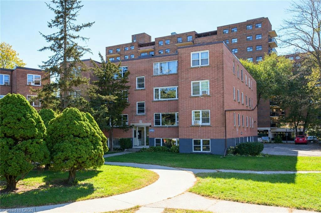 1-2420 New Street, Burlington, ON, L7R 1J6