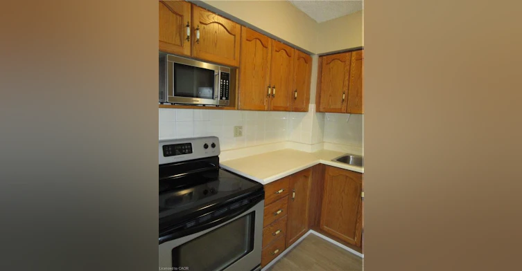 401-180 Limeridge Road W, Hamilton, ON, L9C 7H7 - 16