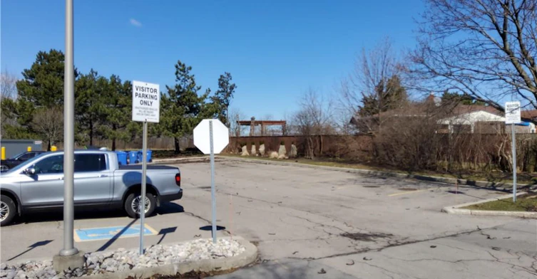 401-180 Limeridge Road W, Hamilton, ON, L9C 7H7 - 4