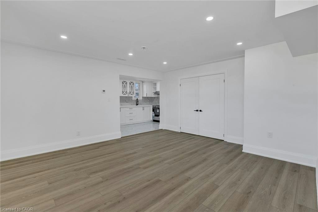 1-581 Lancaster Street W, Kitchener, ON, N2K 1M5 - 11