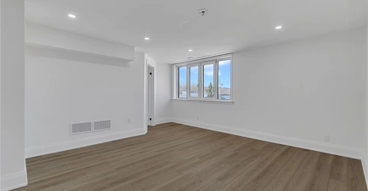 1-581 Lancaster Street W, Kitchener, ON, N2K 1M5 - 9
