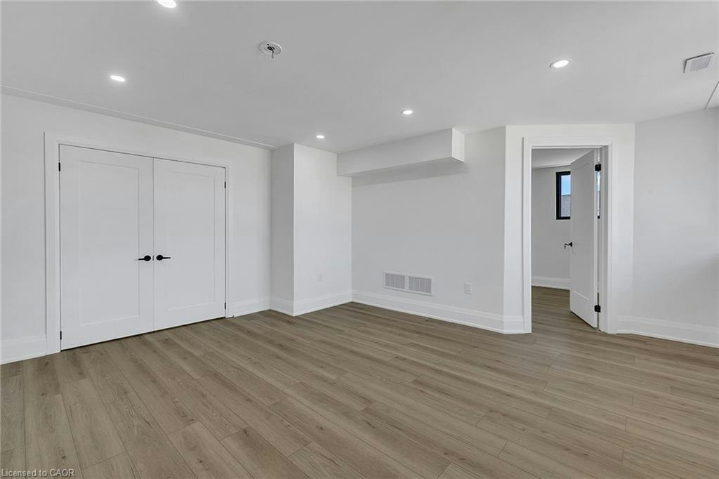 1-581 Lancaster Street W, Kitchener, ON, N2K 1M5 - 10