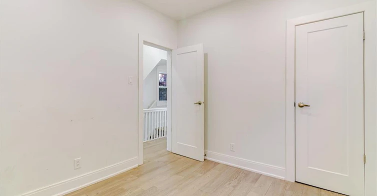 2-734 Cannon Street E, Hamilton, ON, L8L 2G9 - 12