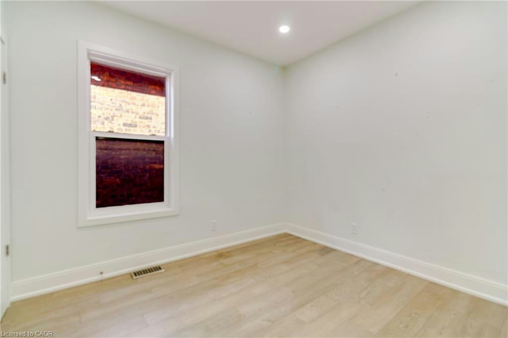 2-734 Cannon Street E, Hamilton, ON, L8L 2G9 - 13