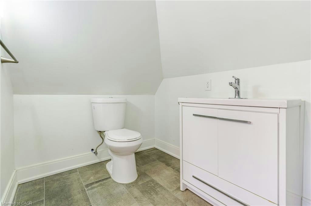 2-734 Cannon Street E, Hamilton, ON, L8L 2G9 - 19