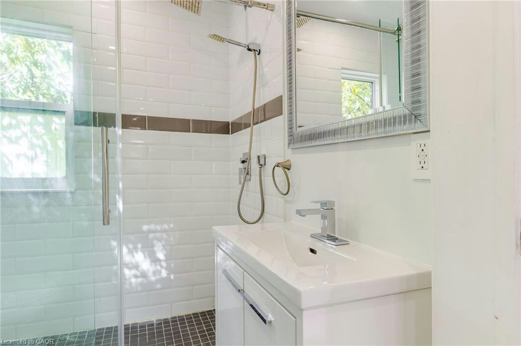 2-734 Cannon Street E, Hamilton, ON, L8L 2G9 - 10