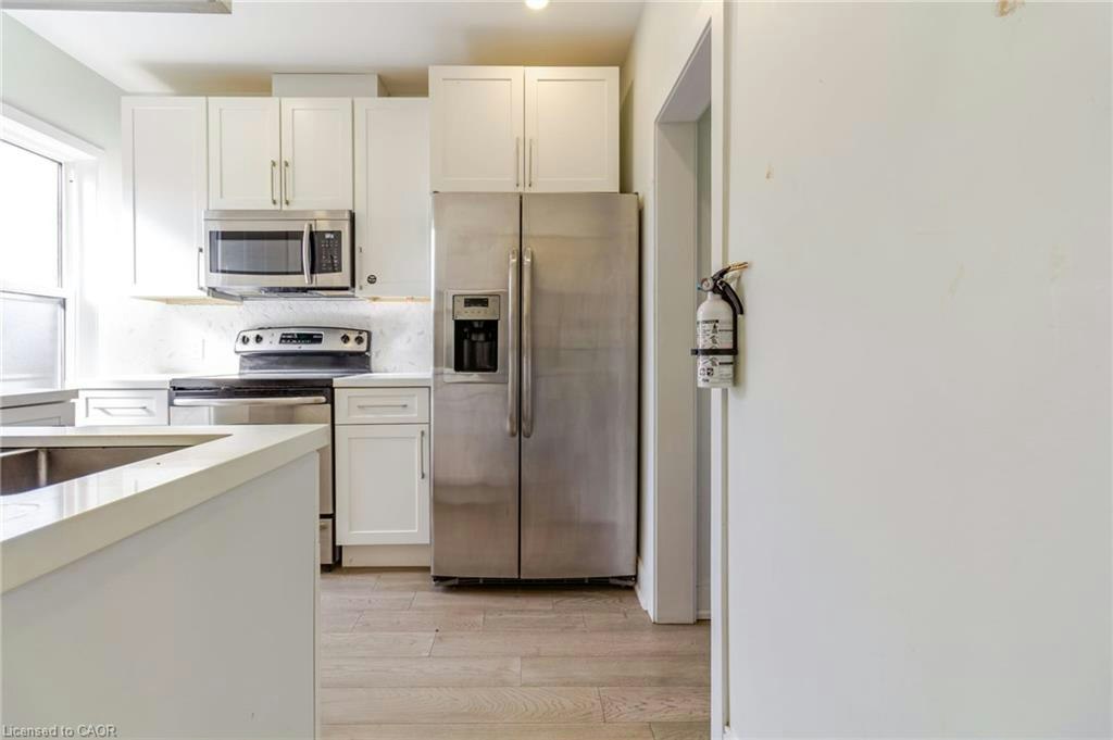 2-734 Cannon Street E, Hamilton, ON, L8L 2G9 - 3