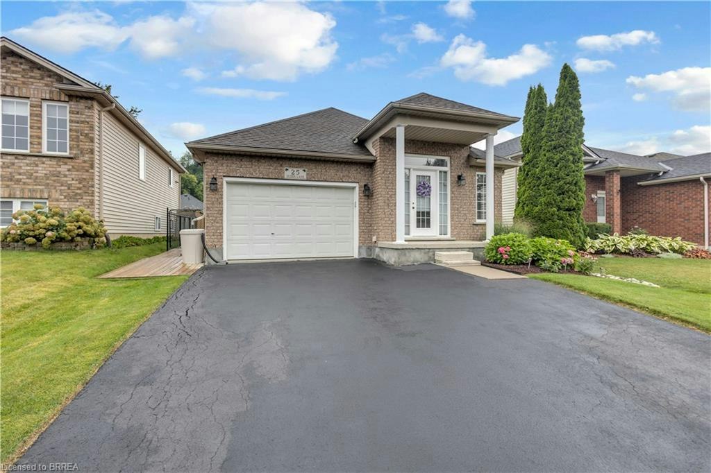 25 Sudds Lane, Brantford, ON, N3T 6M5