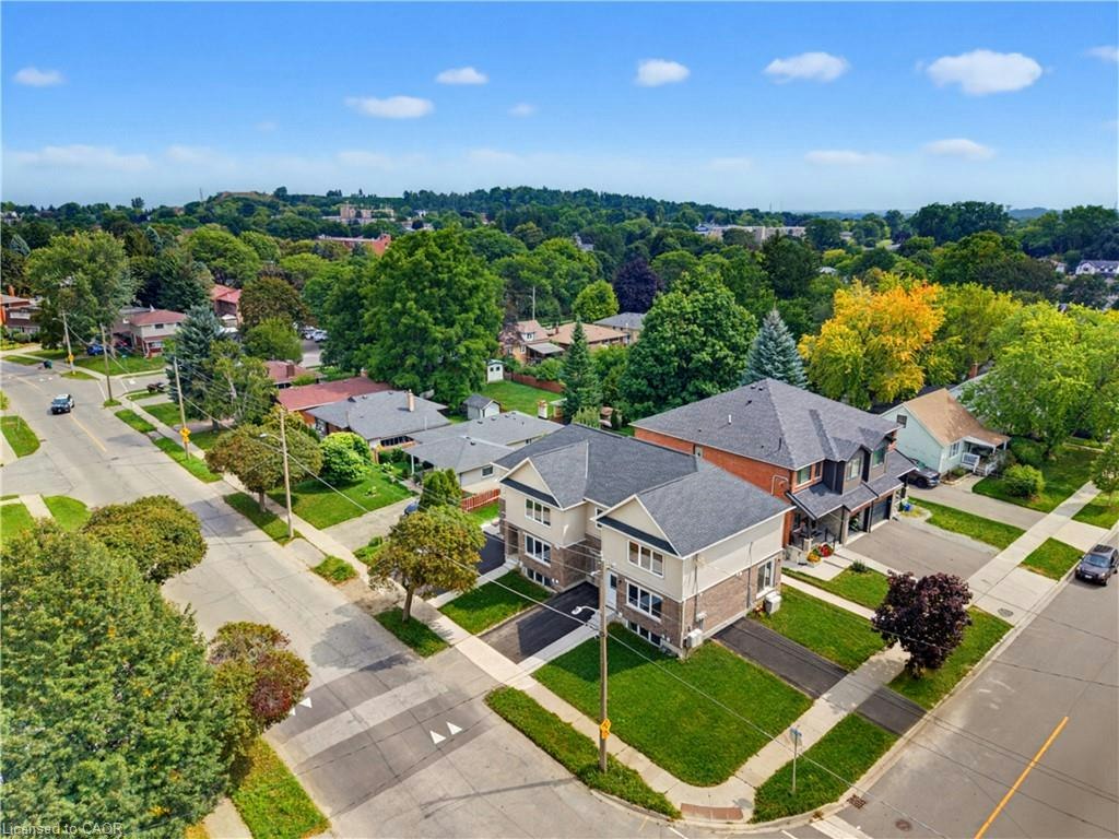 A-93 Kinzie Avenue, Kitchener, ON, N2A 1S5 - 2