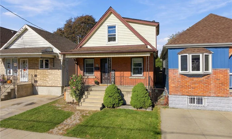153 Albany Avenue
