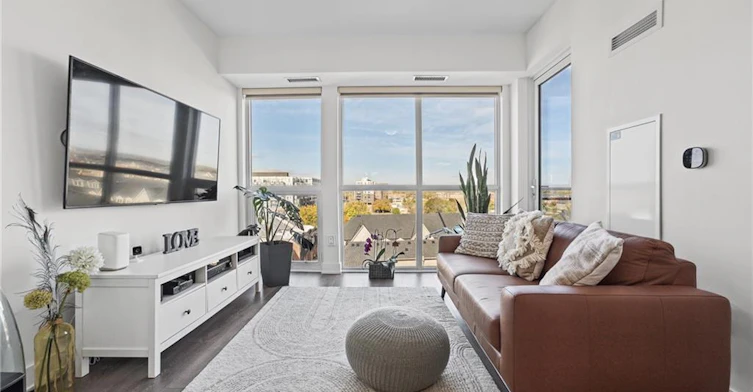 812-2343 Khalsa Gate, Oakville, ON, L6M 5R6 - 5