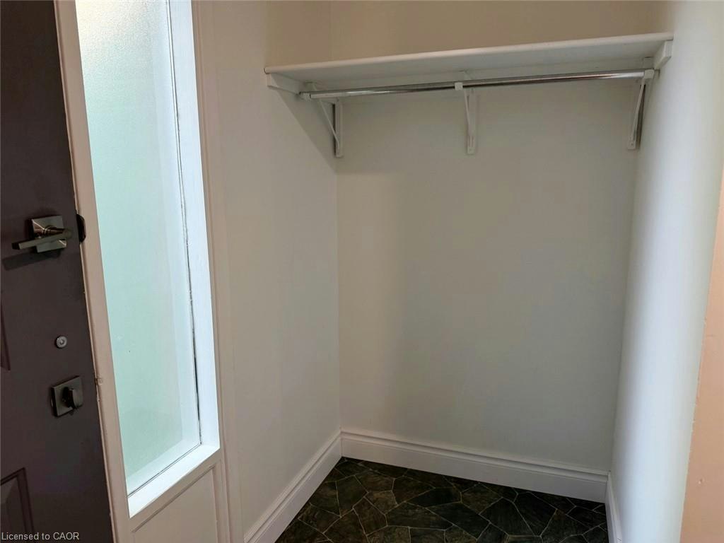 122 Lynden Circle, Halton Hills, ON, L7G 4Y8 - 12