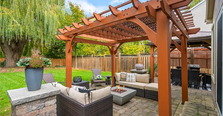 851 Charlotte Street, Niagara-on-the-Lake, ON, L0S 1J0 - 4