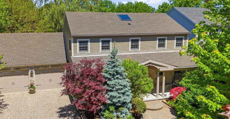 851 Charlotte Street, Niagara-on-the-Lake, ON, L0S 1J0