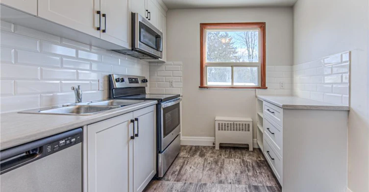 2-5 Heiman Street, Kitchener, ON, N2M 3L5 - 4