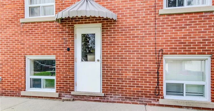 2-5 Heiman Street, Kitchener, ON, N2M 3L5 - 30