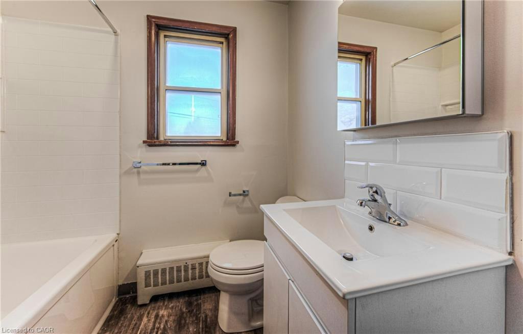 2-5 Heiman Street, Kitchener, ON, N2M 3L5 - 2