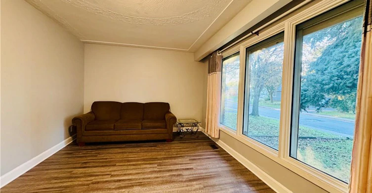 MAIN-77 Moxley Drive, Hamilton, ON, L8T 3Y8 - 3
