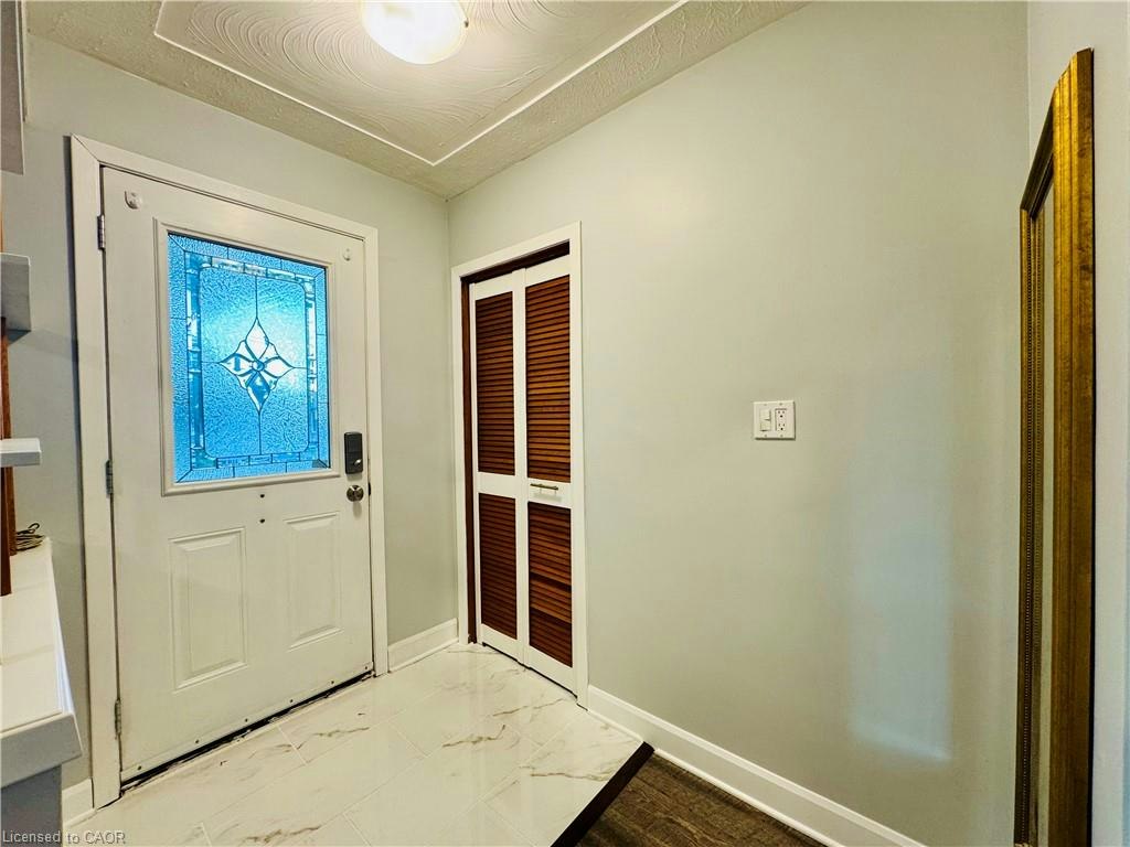 MAIN-77 Moxley Drive, Hamilton, ON, L8T 3Y8 - 2