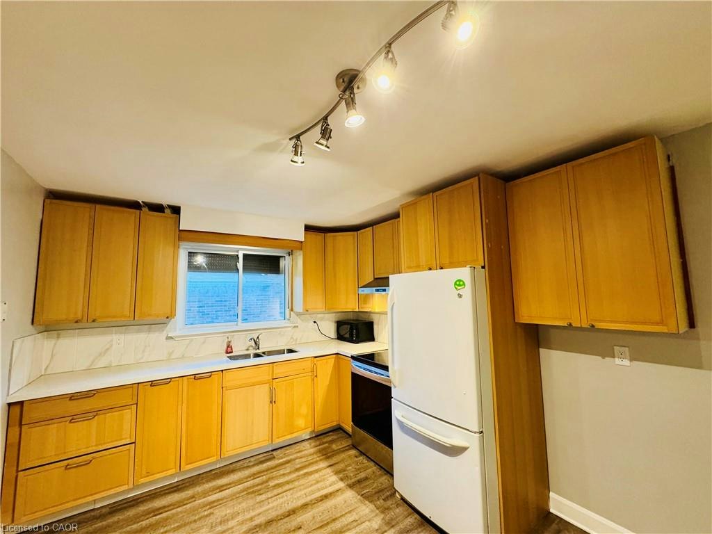 MAIN-77 Moxley Drive, Hamilton, ON, L8T 3Y8 - 6