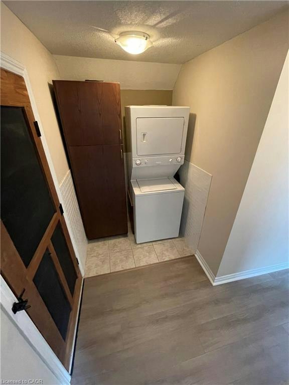 B-6 Moyer Street, Kitchener, ON, N2H 2S5 - 9