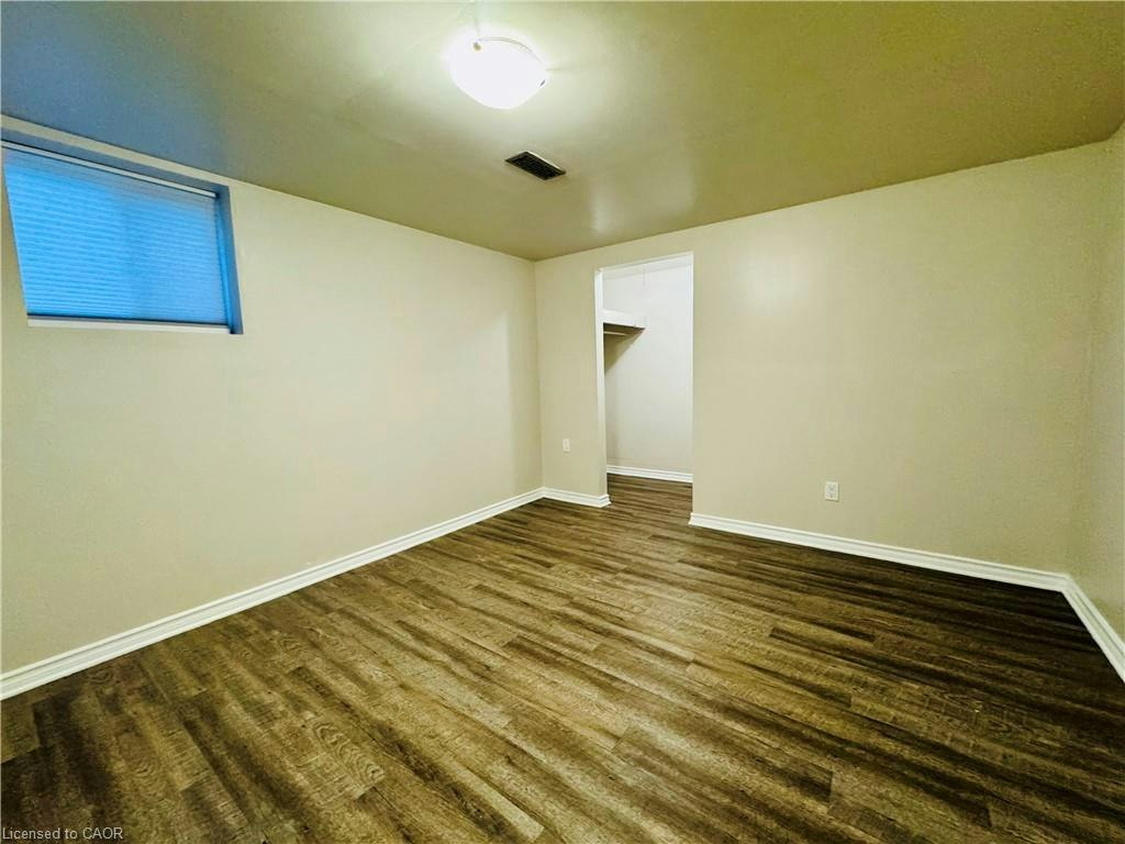 LOWER-77 Moxley Drive, Hamilton, ON, L8T 3Y8 - 9