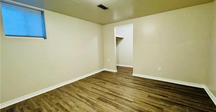 LOWER-77 Moxley Drive, Hamilton, ON, L8T 3Y8 - 9