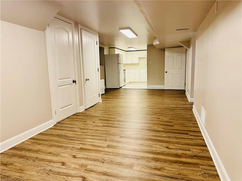 LOWER-77 Moxley Drive, Hamilton, ON, L8T 3Y8 - 4