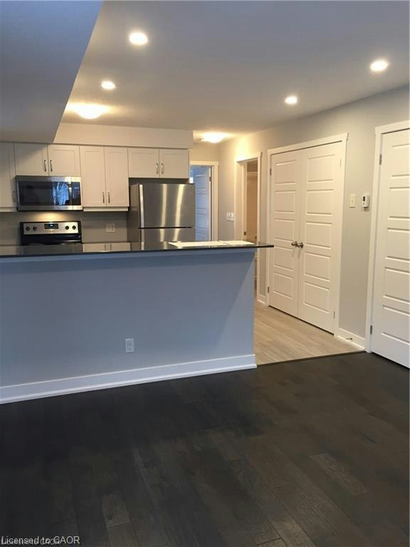 A2-190 Century Hill Drive, Kitchener, ON, N2E 2W6 - 6