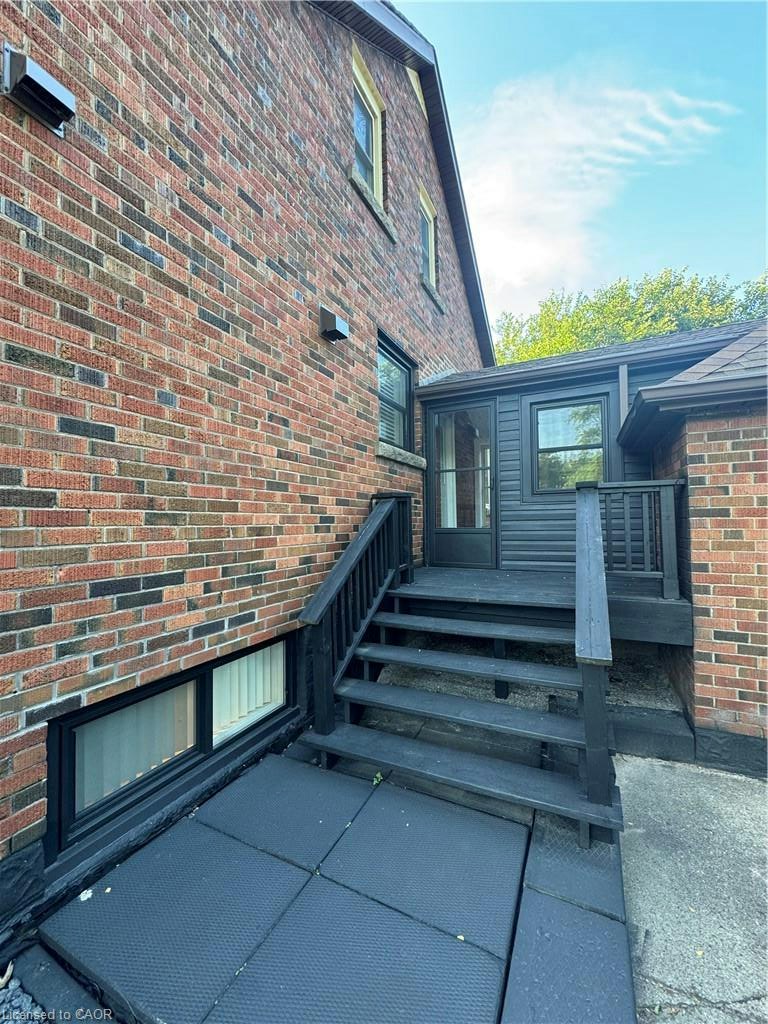 BASEMENT-119 King Street E, Hamilton, ON, L8G 1L2 - 2