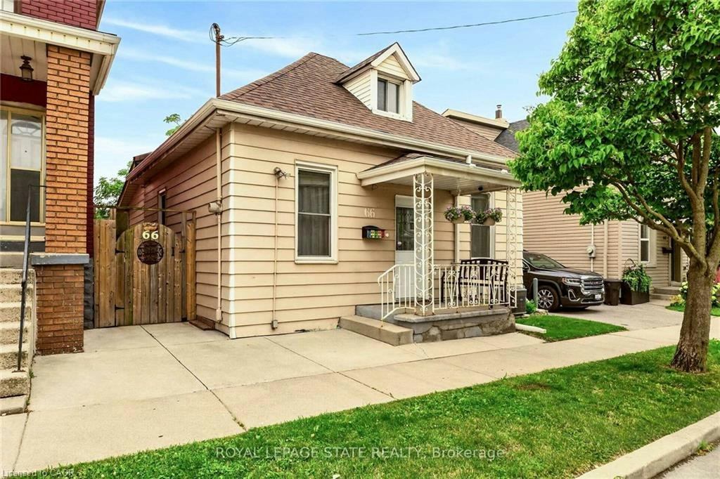 66 Beechwood Avenue, Hamilton, ON, L8L 2S4