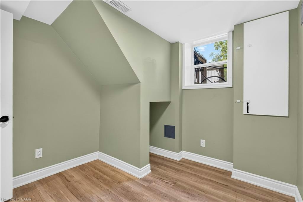 1-592 Aberdeen Avenue, Hamilton, ON, L8P 2T1 - 18