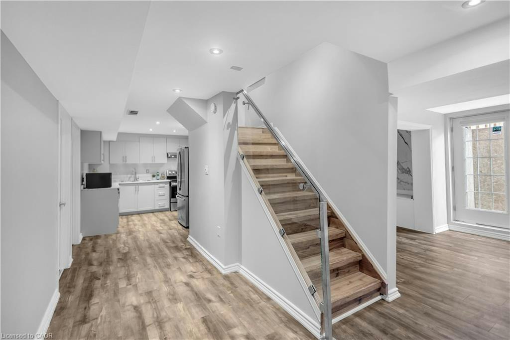 Bsmt-31 Vega Crescent, Hamilton, ON, L8E 4S6 - 9