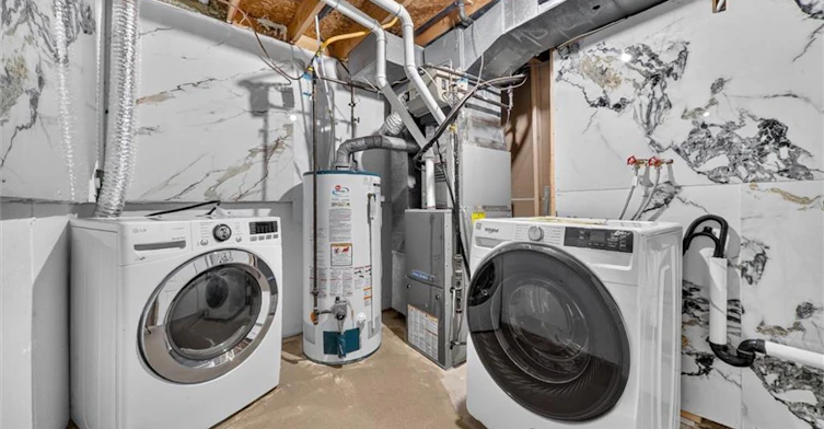 Bsmt-31 Vega Crescent, Hamilton, ON, L8E 4S6 - 18