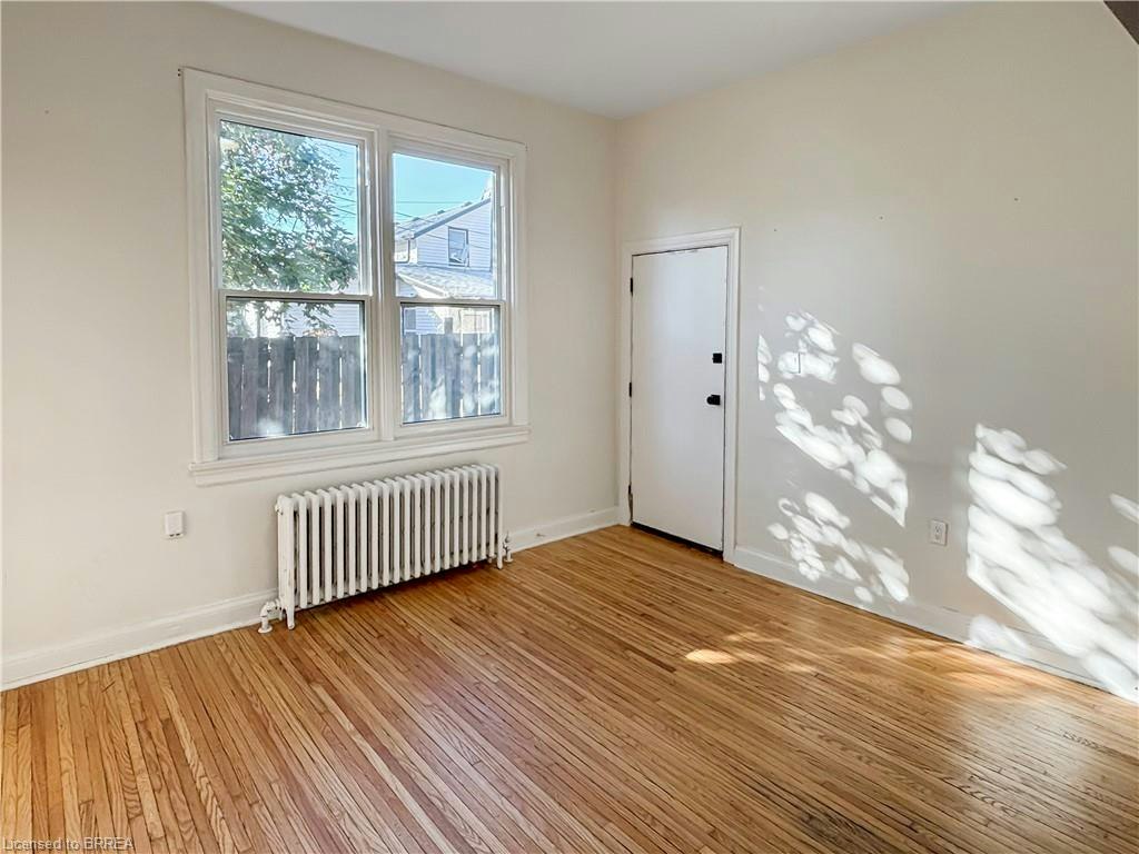 6-7 Sheridan Street, Brantford, ON, N3T 2P7 - 2