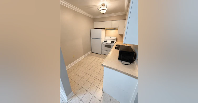 311-1265 Bentley Drive, London, ON, N5V 4M4 - 6