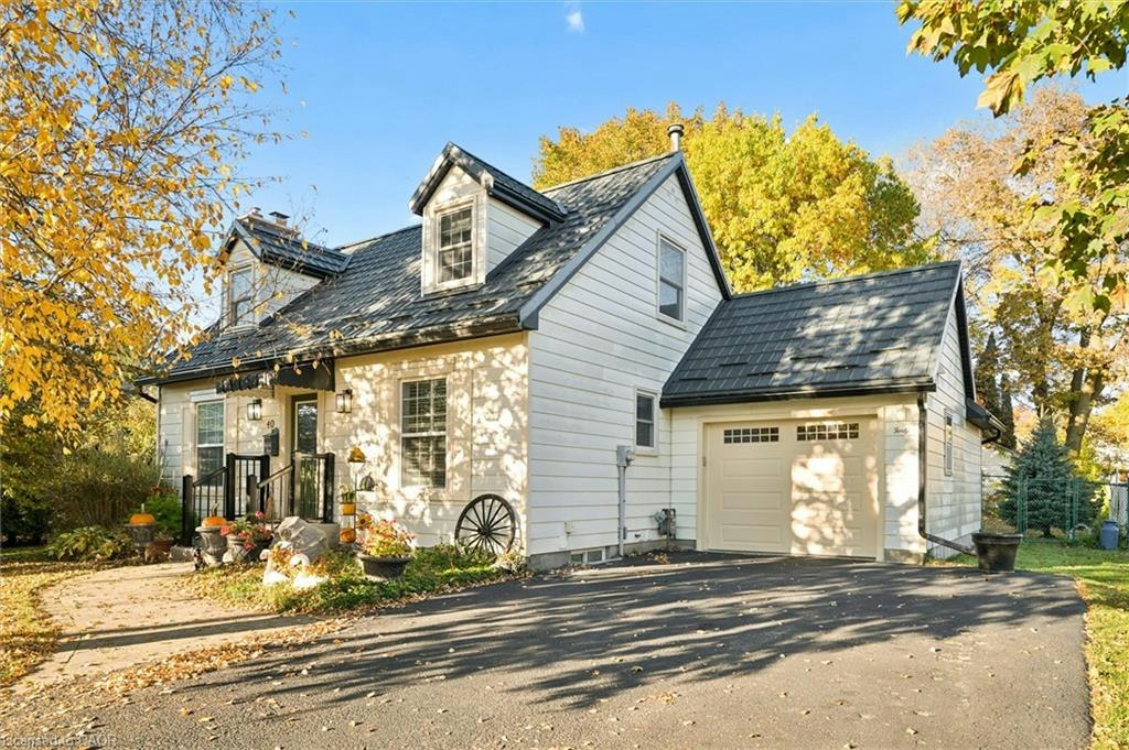 40 Water Street, Woolwich, ON, N0B 2N0
