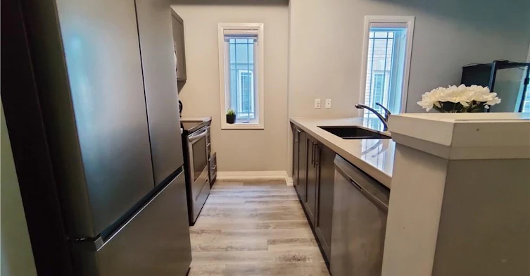 14 Aquarius Crescent, Hamilton, ON, L0R 1P0 - 12