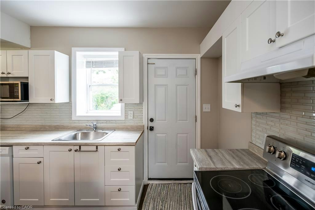 10 Douglas Avenue, Hamilton, ON, L8L 5P6 - 9