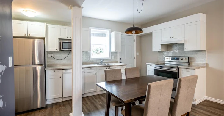 10 Douglas Avenue, Hamilton, ON, L8L 5P6 - 6
