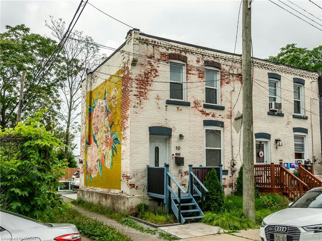 10 Douglas Avenue, Hamilton, ON, L8L 5P6