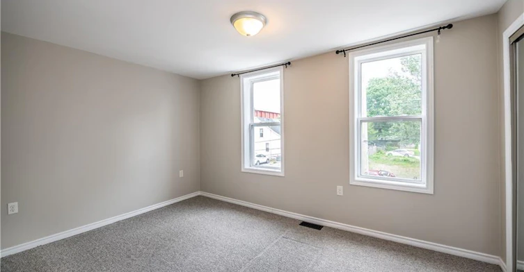 10 Douglas Avenue, Hamilton, ON, L8L 5P6 - 11
