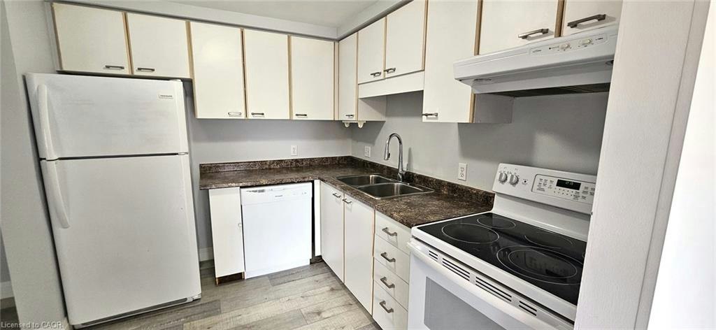 24 Hartley Court, Cambridge, ON, N1R 8J4 - 6